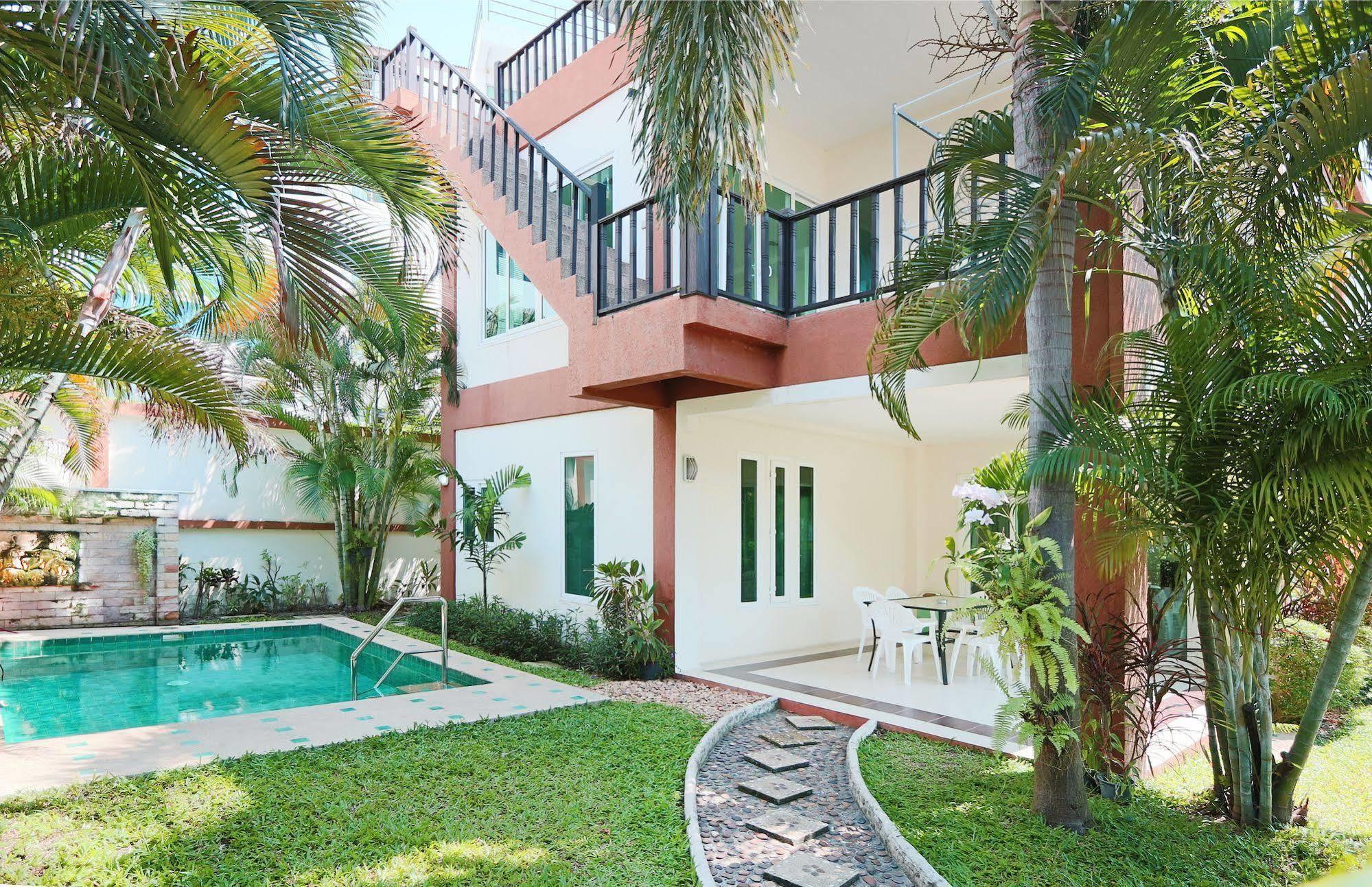 Arabella Villas Pattaya Buitenkant foto