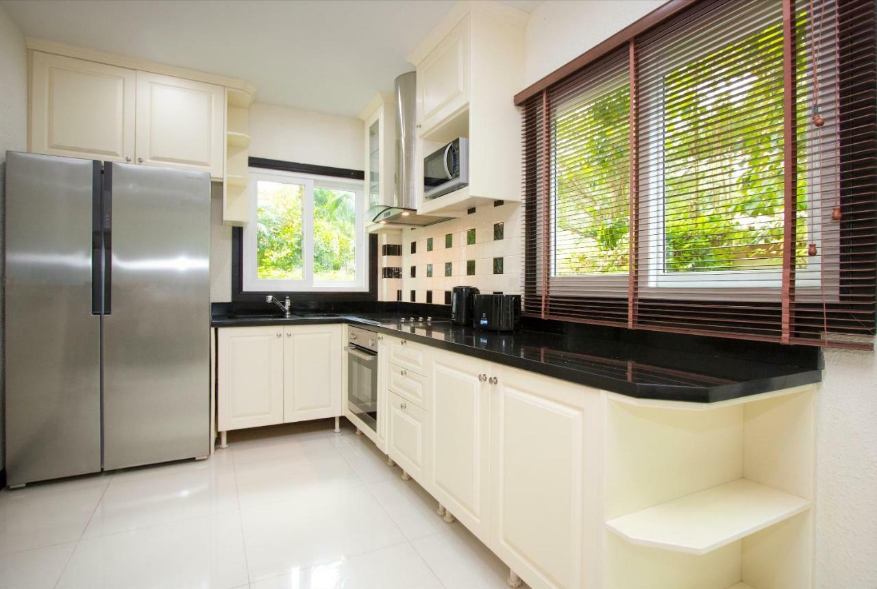 Arabella Villas Pattaya Buitenkant foto